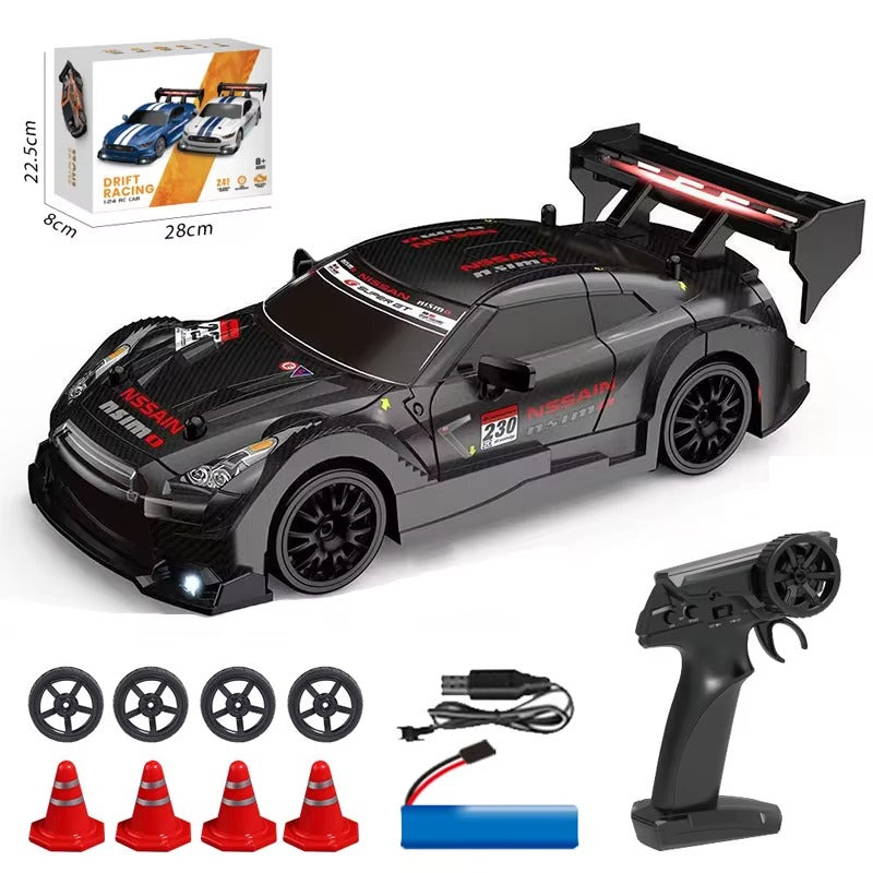 DWH RC Drift Car 1:24 Scale – 20 KM/H High Speed 4WD Remote Control Car with LED Lights – 2.4GHz Racing RC Car with Drift Tyres & Rechargeable Battery –